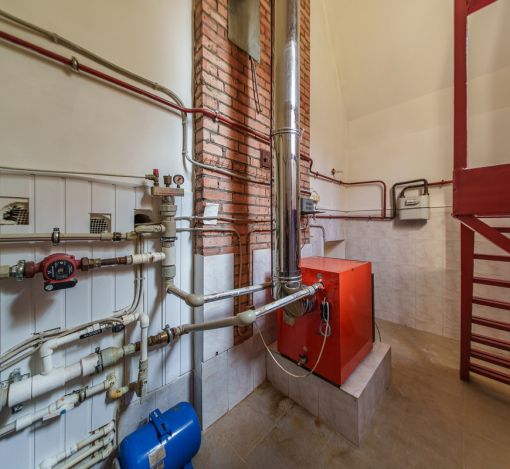 Дом с бассейном в КП Урожай