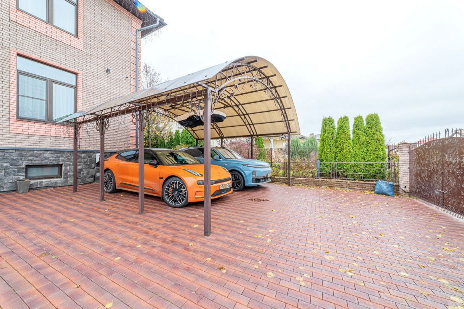 Дом для семьи в КП Новорижский