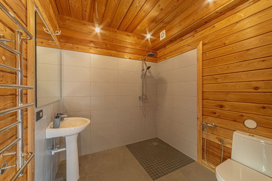 Деревянный дом в КП Лешково