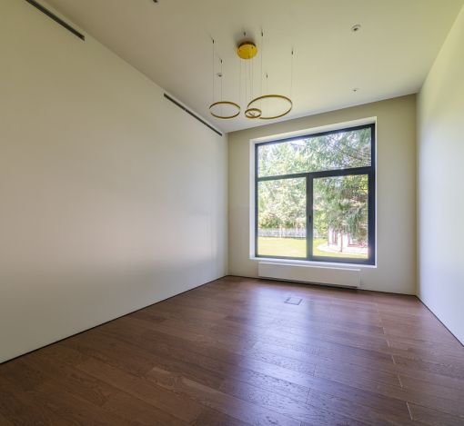 Новый дом в Резиденции Бенилюкс