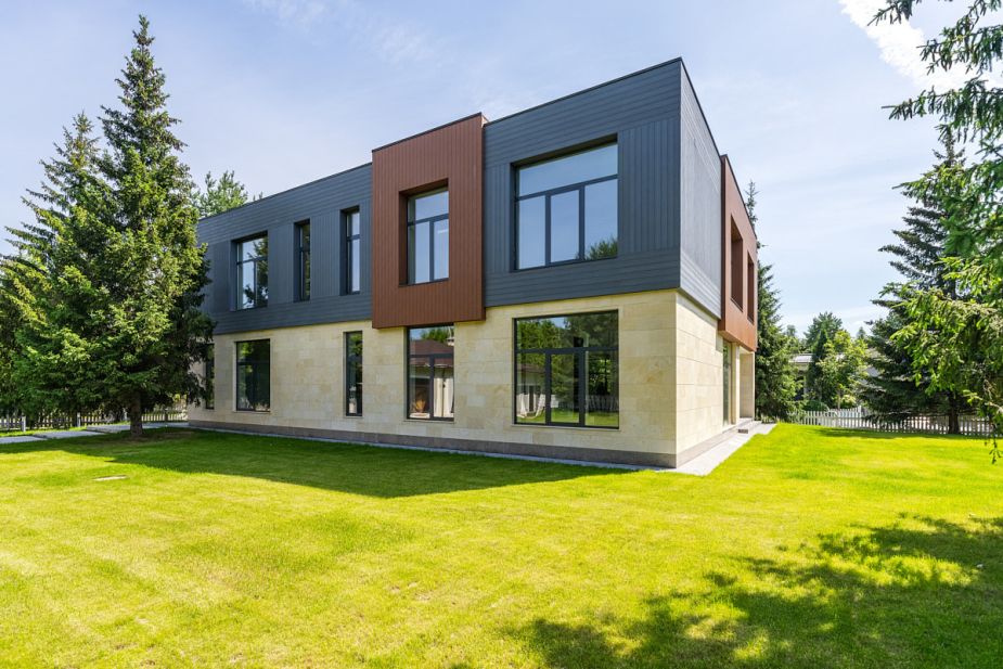 Новый дом в Резиденции Бенилюкс