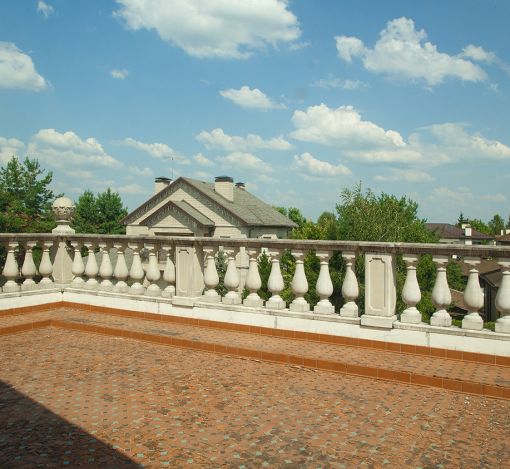 Дом у леса в поселке Риверсайд