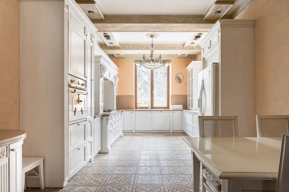 Готовый дом в Резиденции Бенилюкс