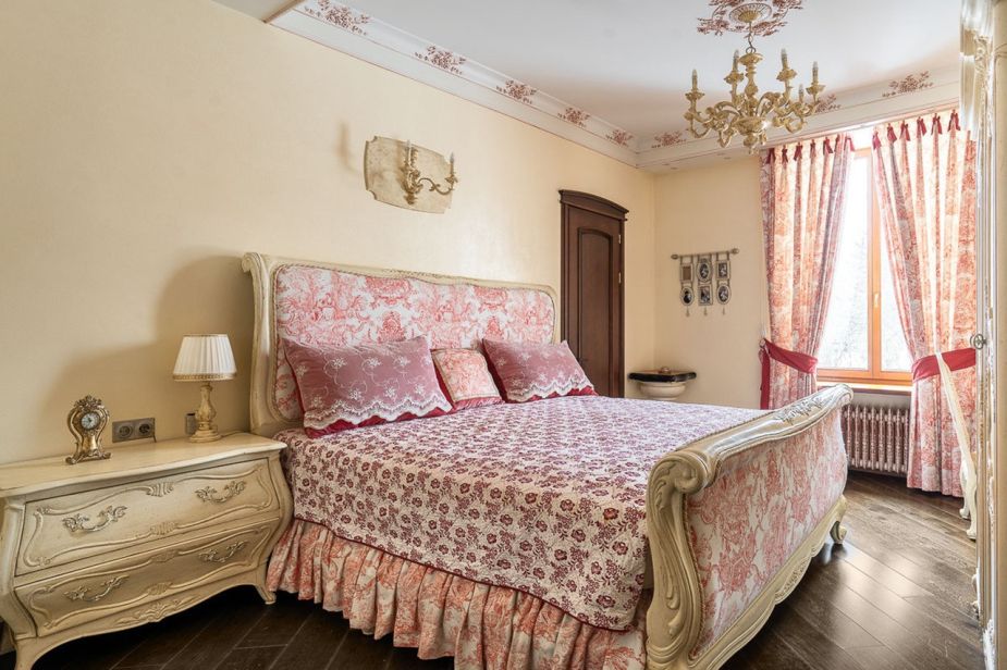 Готовый дом в Резиденции Бенилюкс