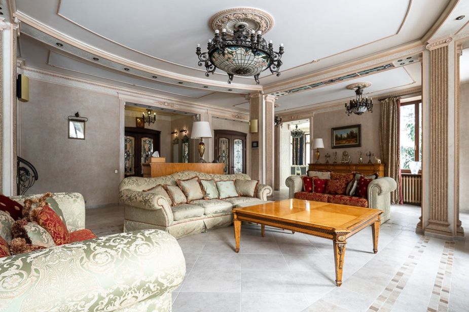 Готовый дом в Резиденции Бенилюкс