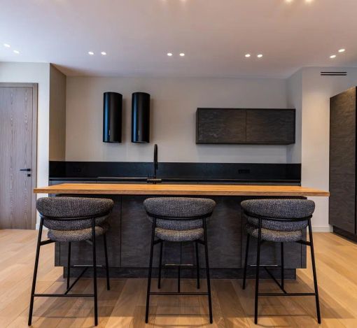 Дом с бассейном в КП Монтевиль