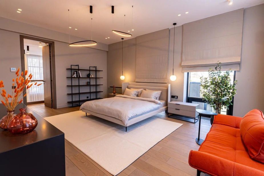 Дом с бассейном в КП Монтевиль