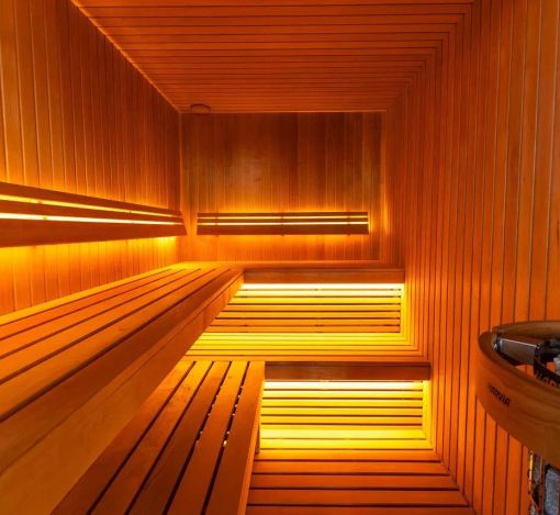 Дом с бассейном в КП Монтевиль