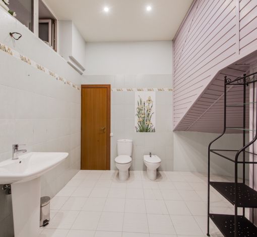 Дом с отделкой в КП Береста