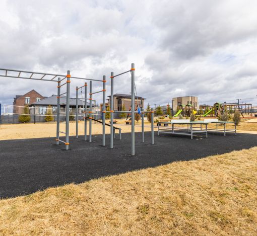 Дом без отделки в кп Аносино парк