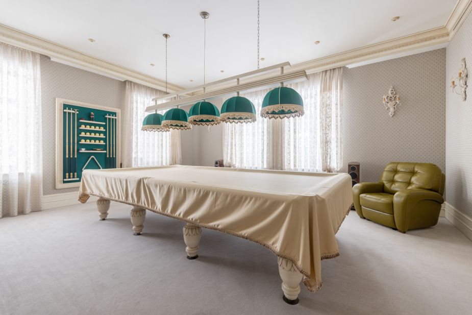 Дом с бассейном в КП ПаркВилл