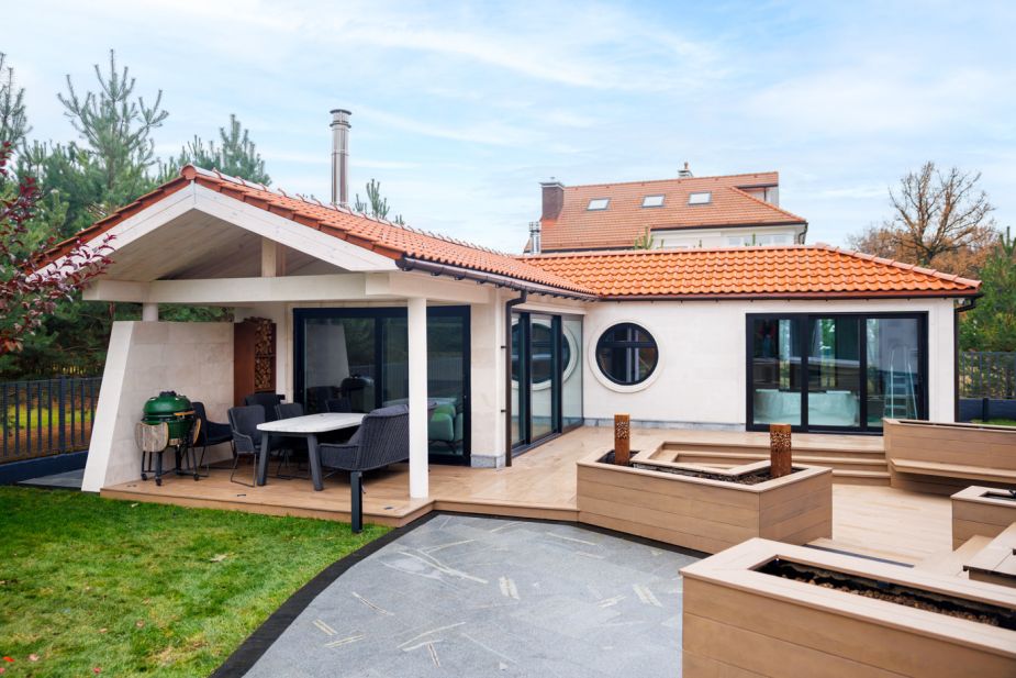 Дизайнерский дом в поселке Величъ