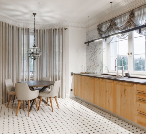 Дизайнерский дом в поселке Величъ